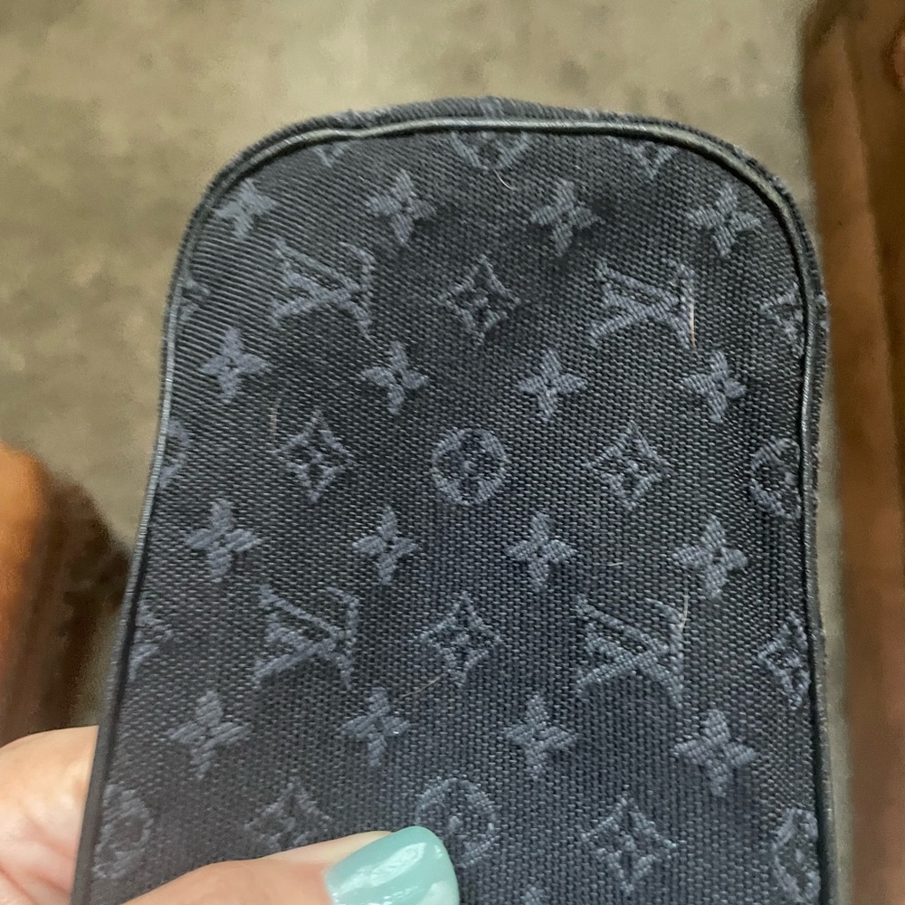 Louis Vuitton Dark blue denim mini Lin Tote with leather trim - Picture 10 of 12